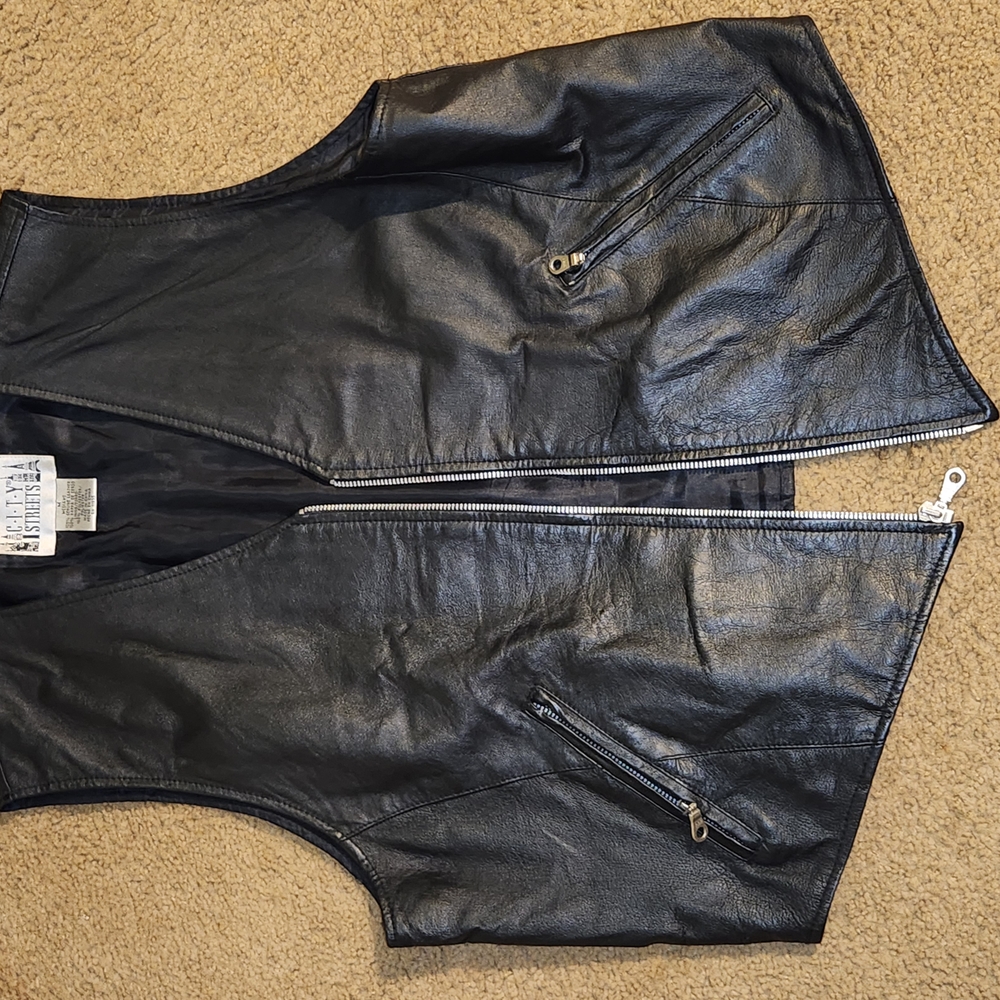 City Streets Charcoal Gray Vest Size M